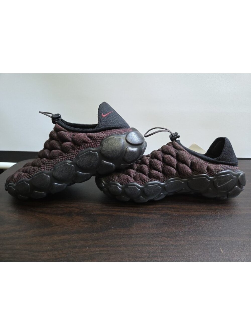 FD2148-001 WOMENS NIKE FLYKNIT HAVEN VELVET BROWN New Mismate L US 6 / R US 5.5